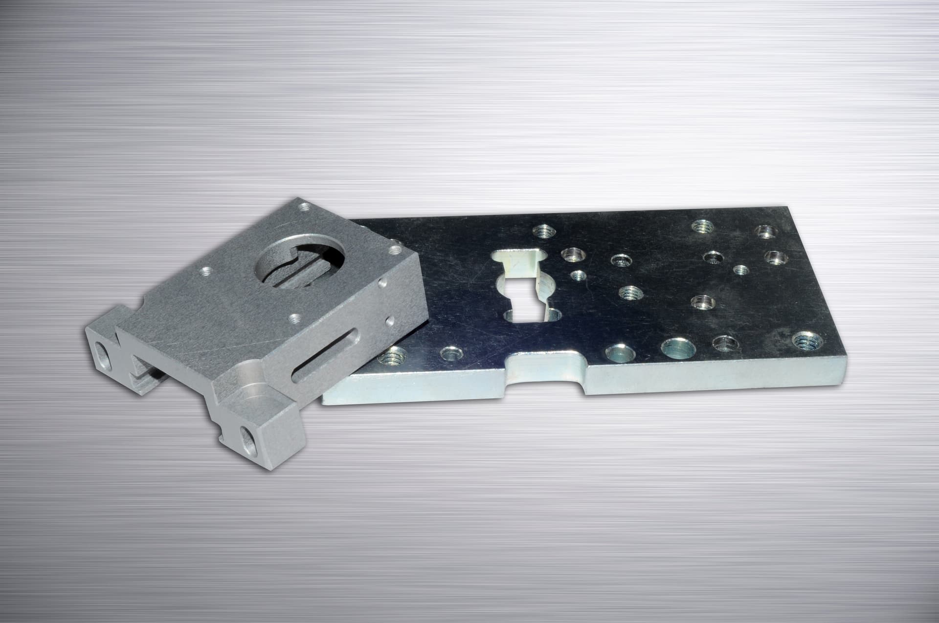 Luca CNC Tech SRL